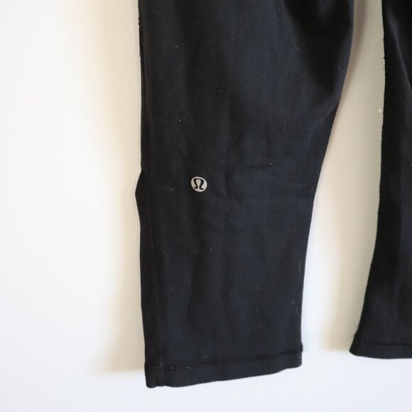 Lululemon Women's Black 8 Maternity Stretch Athleisure Cropped Leggings - Picture 6 of 9